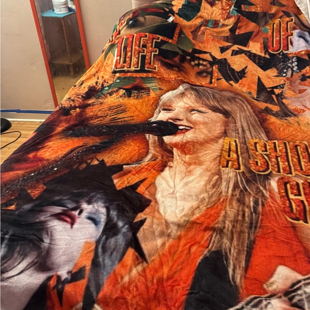 TS 12 Blanket
